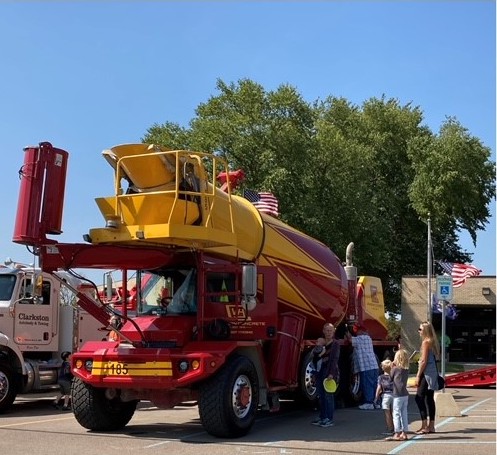 Municipal Concrete Services | Van Horn Concrete | Waterford, MI - tons_of_trucks